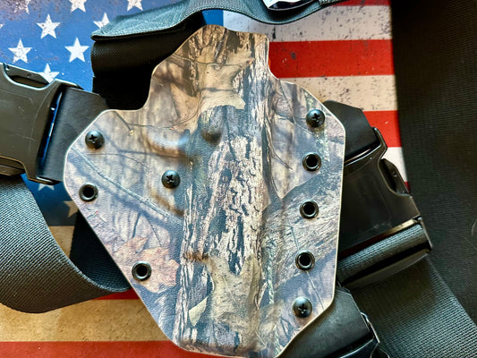 1911 Chest Rig Right Handed in Camo
